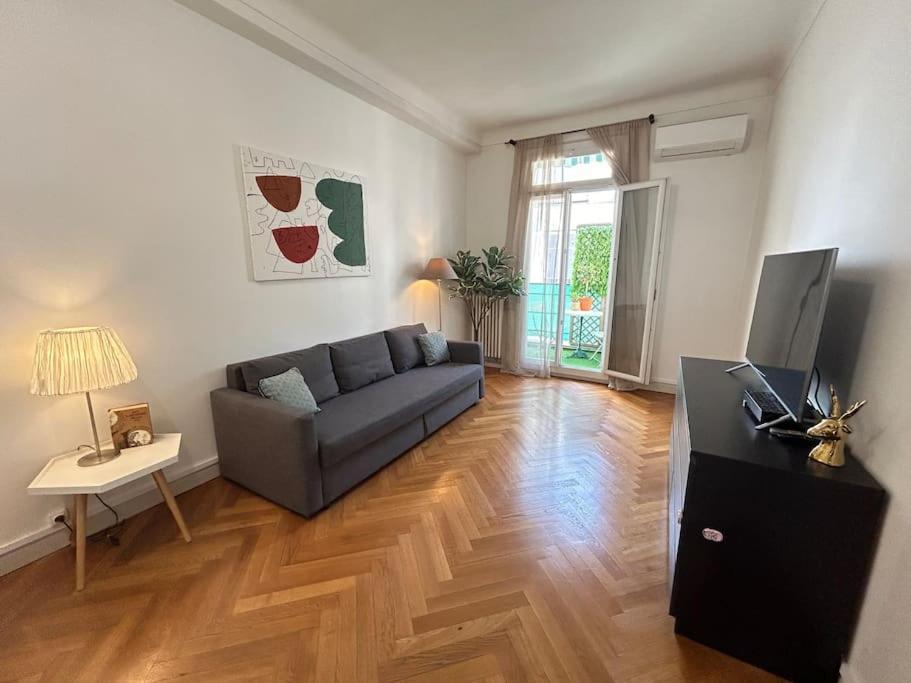 4 Face Gare Nice-ville * Nizza